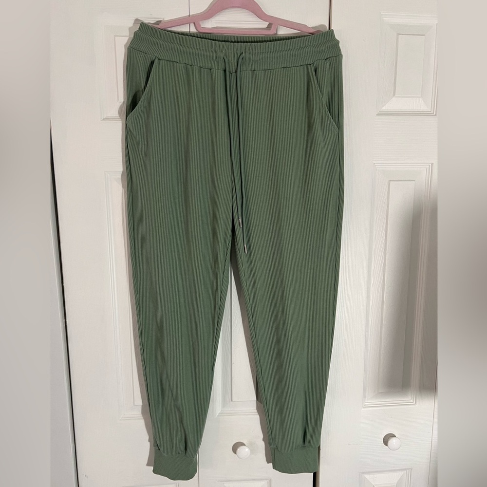 Green Ribbed Jogger Pants